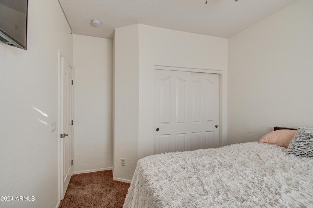 12095 N 66th Avenue - Photo 27