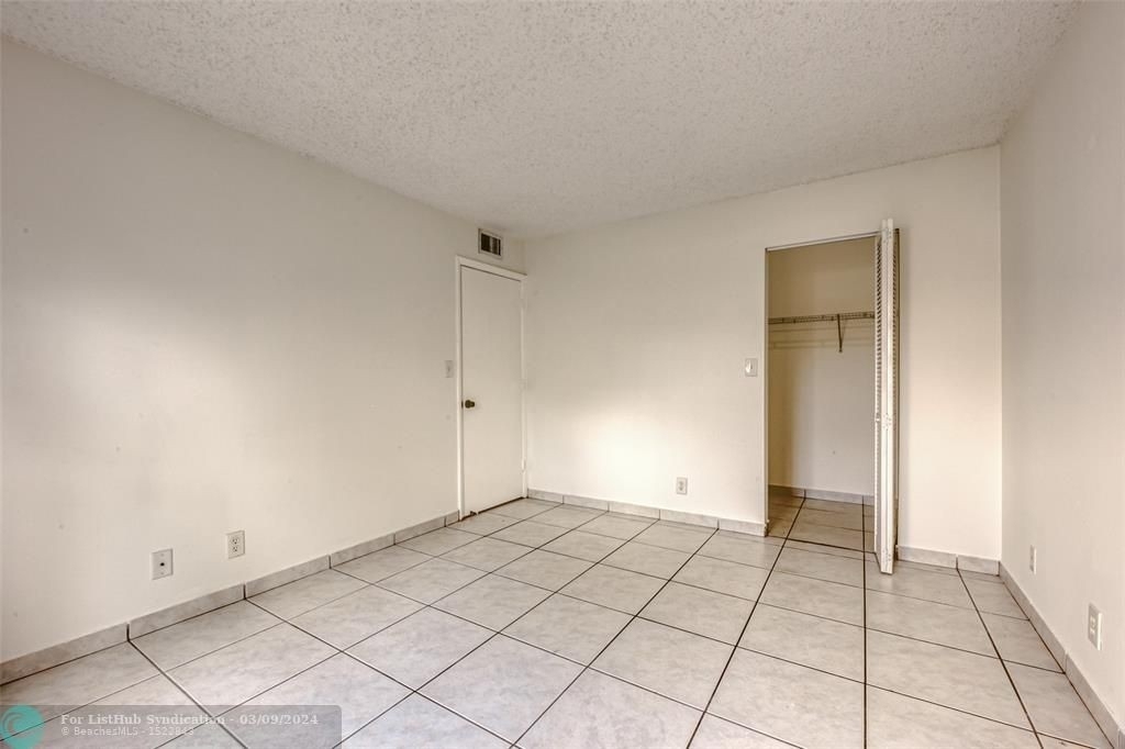 9818 Nob Hill Ct - Photo 21