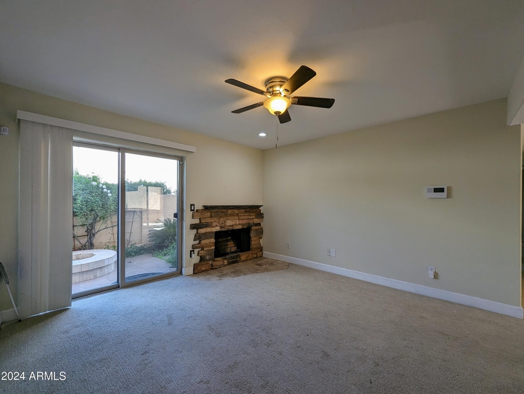 720 E Alice Avenue - Photo 3