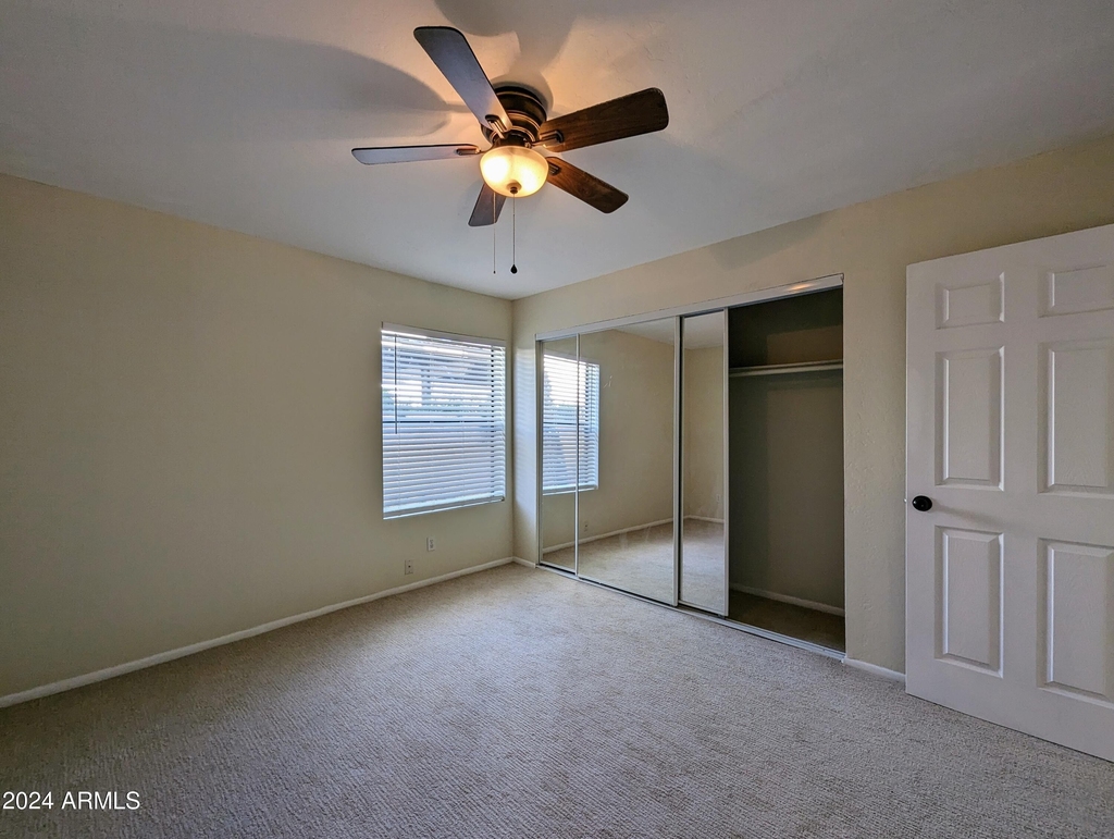 720 E Alice Avenue - Photo 22