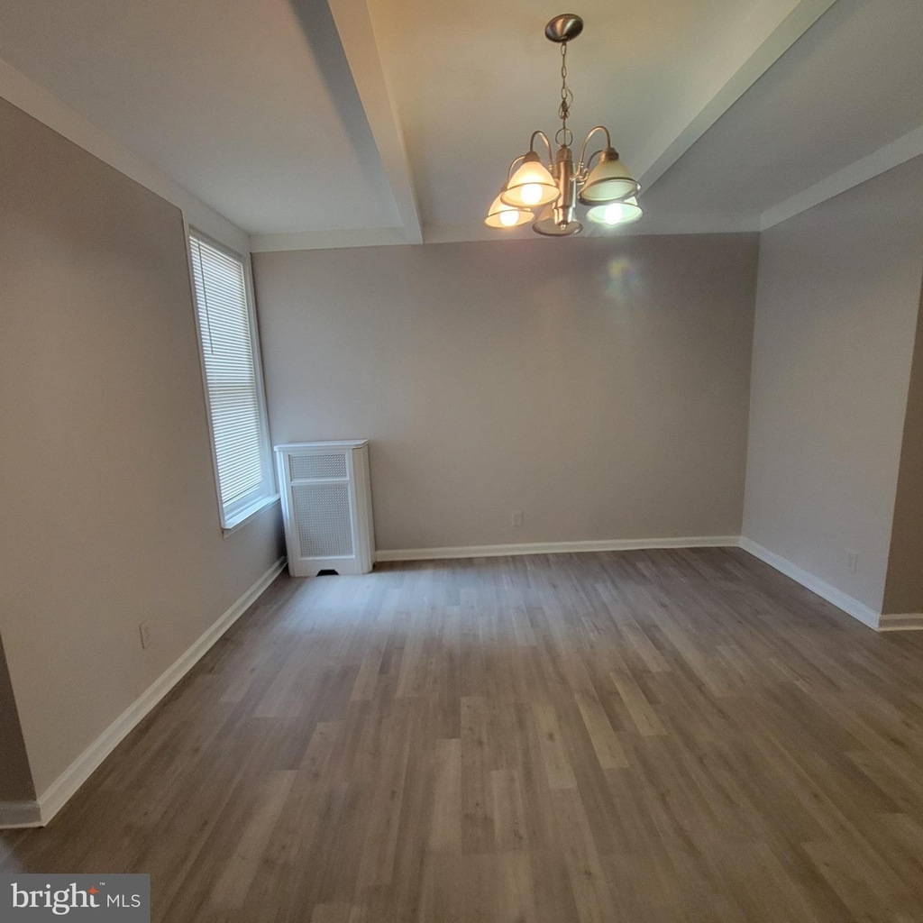 1455 E Cheltenham Avenue - Photo 10