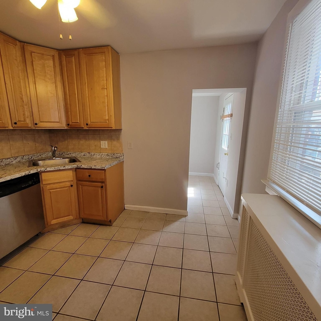 1455 E Cheltenham Avenue - Photo 14