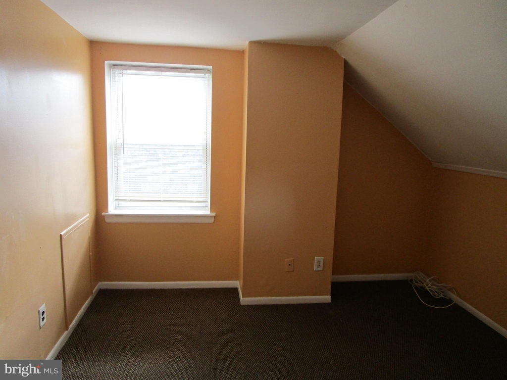 218 E Price Street - Photo 33