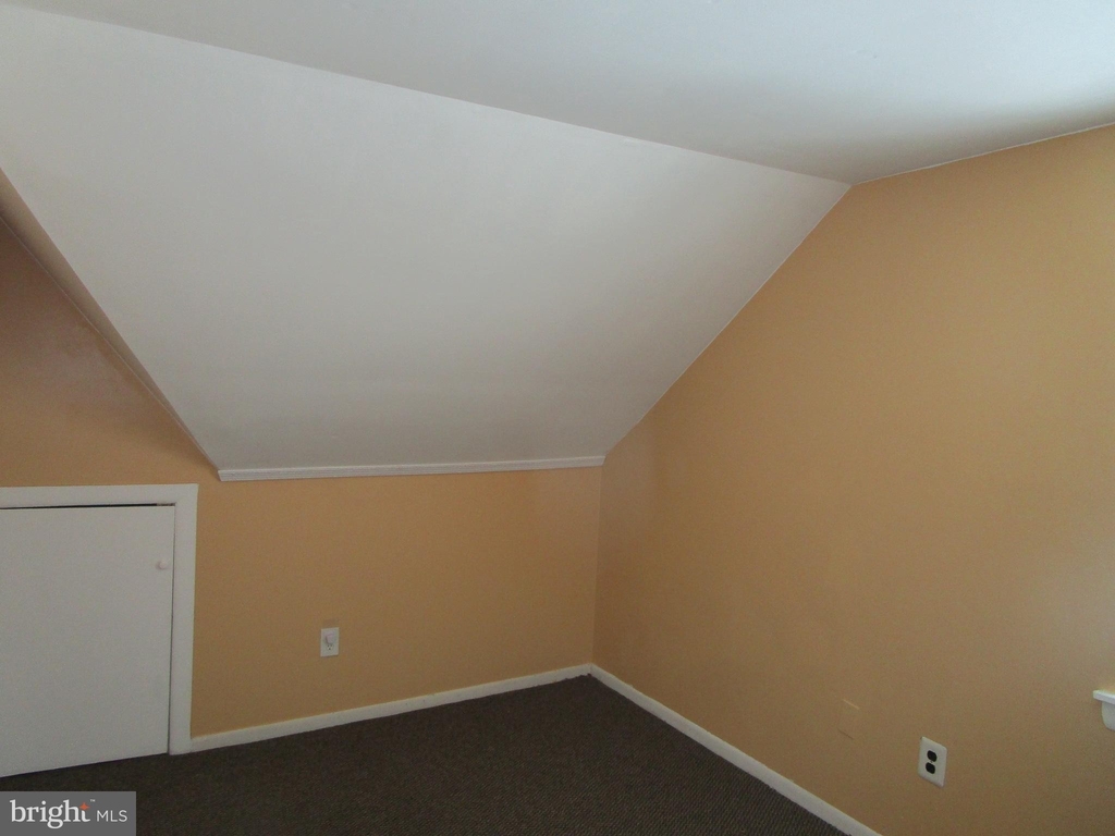 218 E Price Street - Photo 30