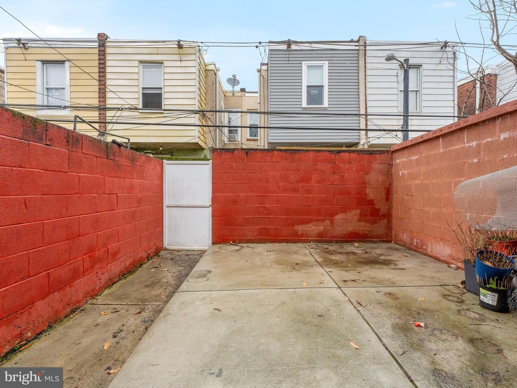 2607 Dickinson Street - Photo 19