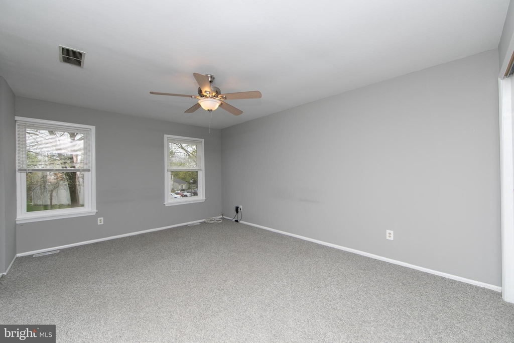 5401 Red Haven Drive - Photo 23