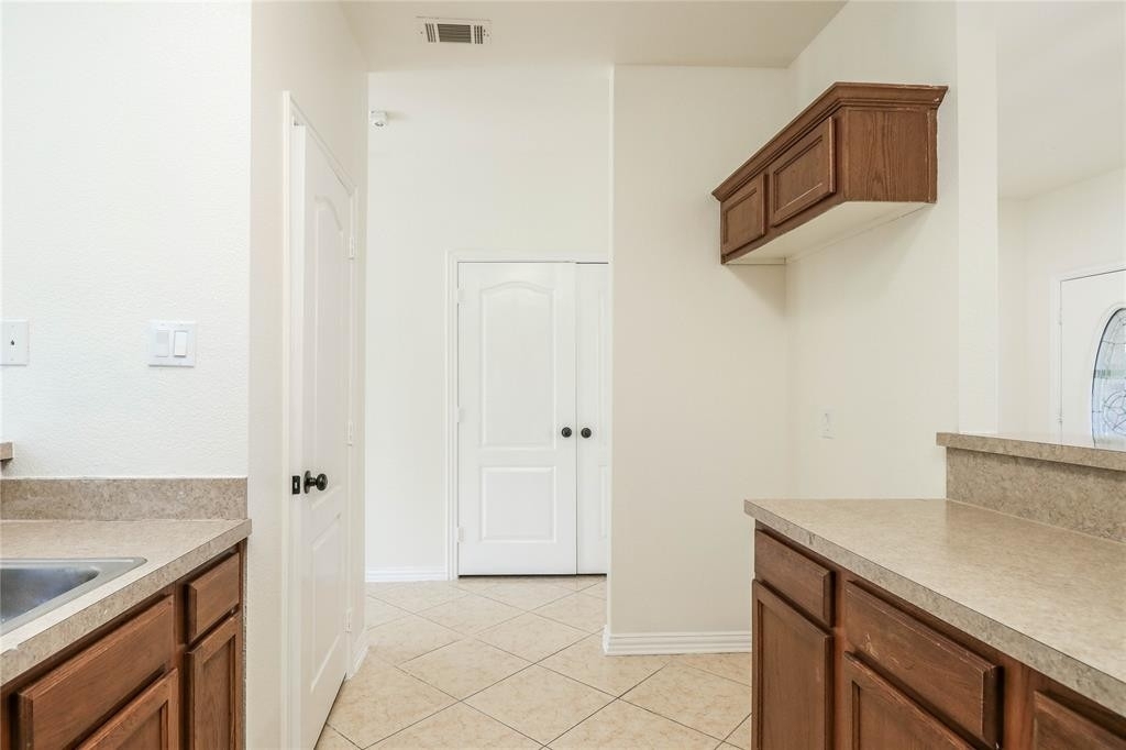 7313 Comanche Trail - Photo 12