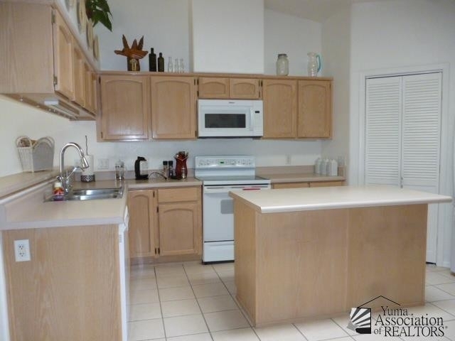 10670 E 35 Pl - Photo 14