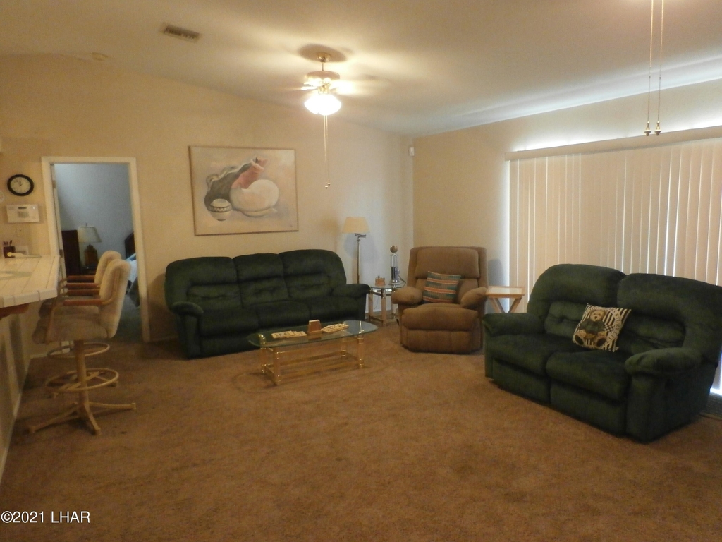 3050 Chemehuevi Blvd - Photo 2