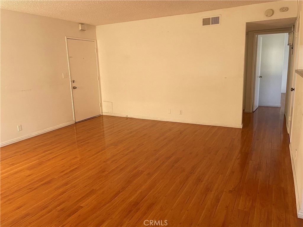 805 S Stoneman Avenue - Photo 4