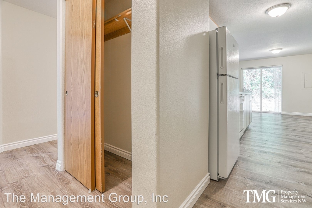 2615 Ne 3rd Avenue - Photo 13