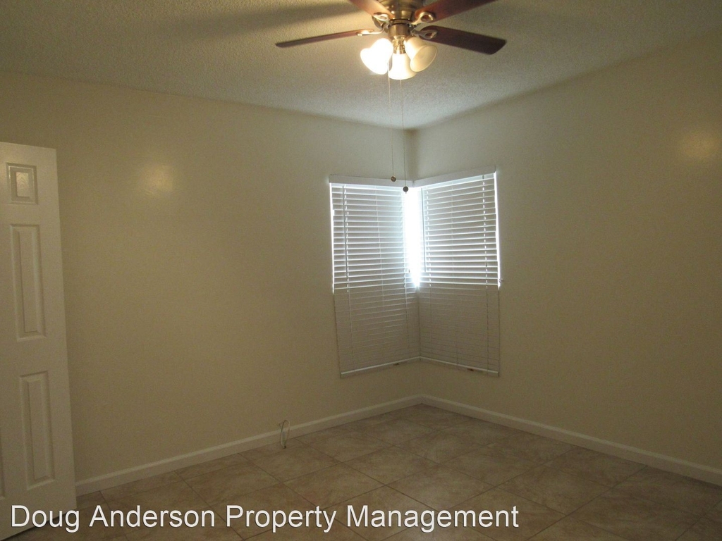 44622 Date Avenue - Photo 11