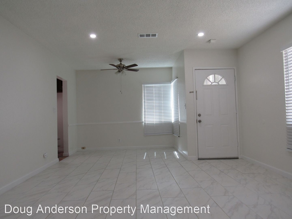 44622 Date Avenue - Photo 3