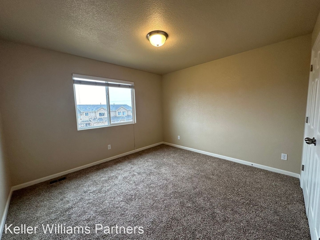 6118 Kingdom View - Photo 12