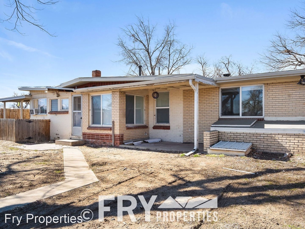 8308 W 53rd Place - Photo 14