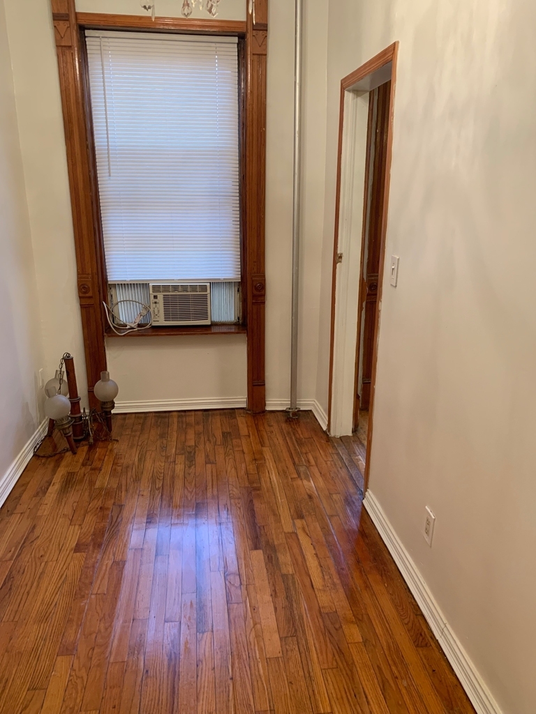 235 Lenox Avenue - Photo 10