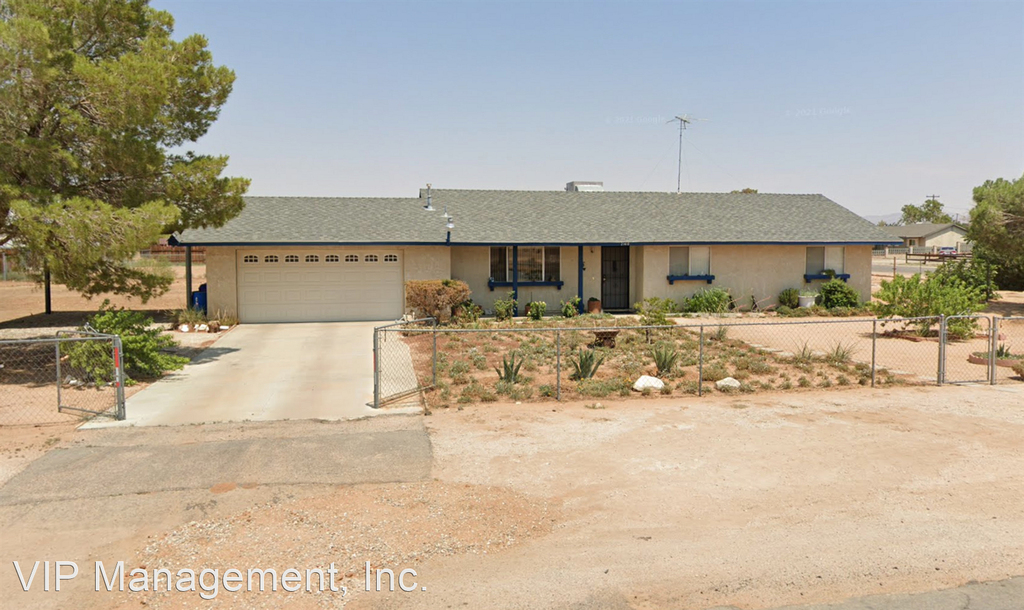 21410 Tussing Ranch Rd - Photo 0