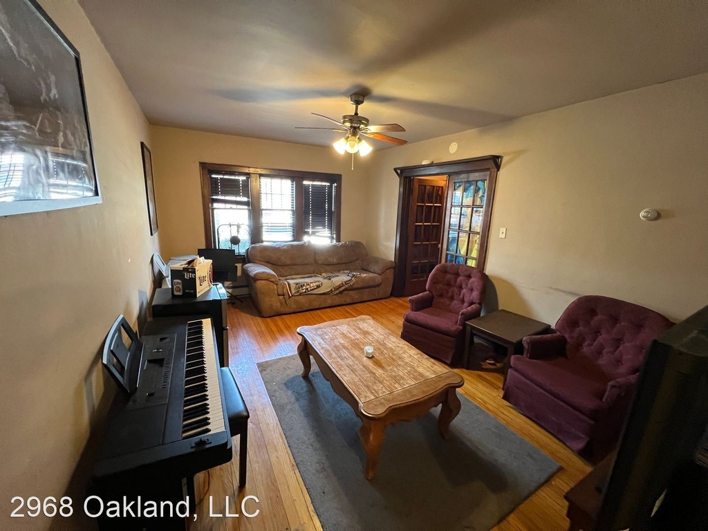 2968 N. Oakland Ave. - Photo 11