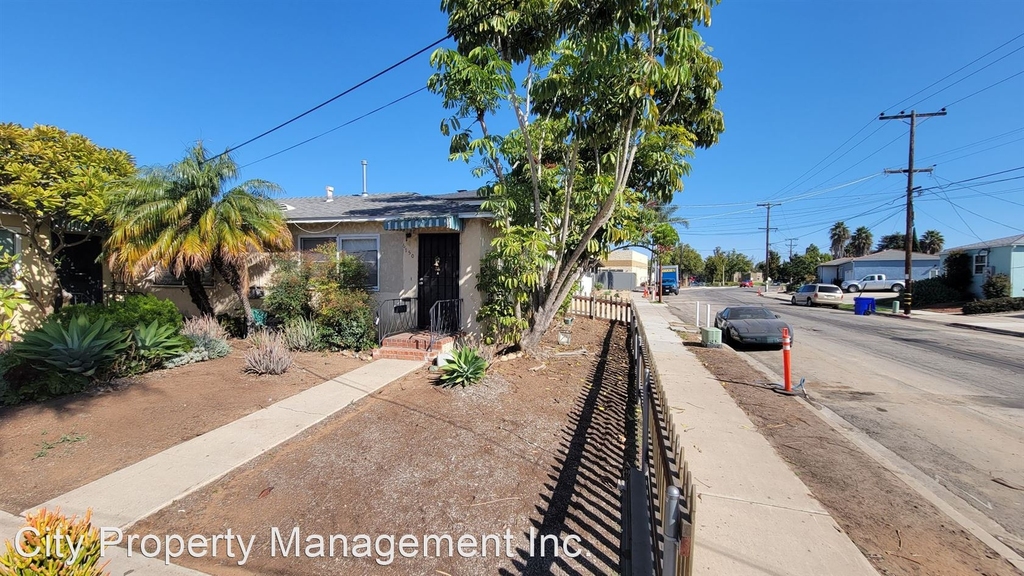 6146-6150 Acorn Street - Photo 1