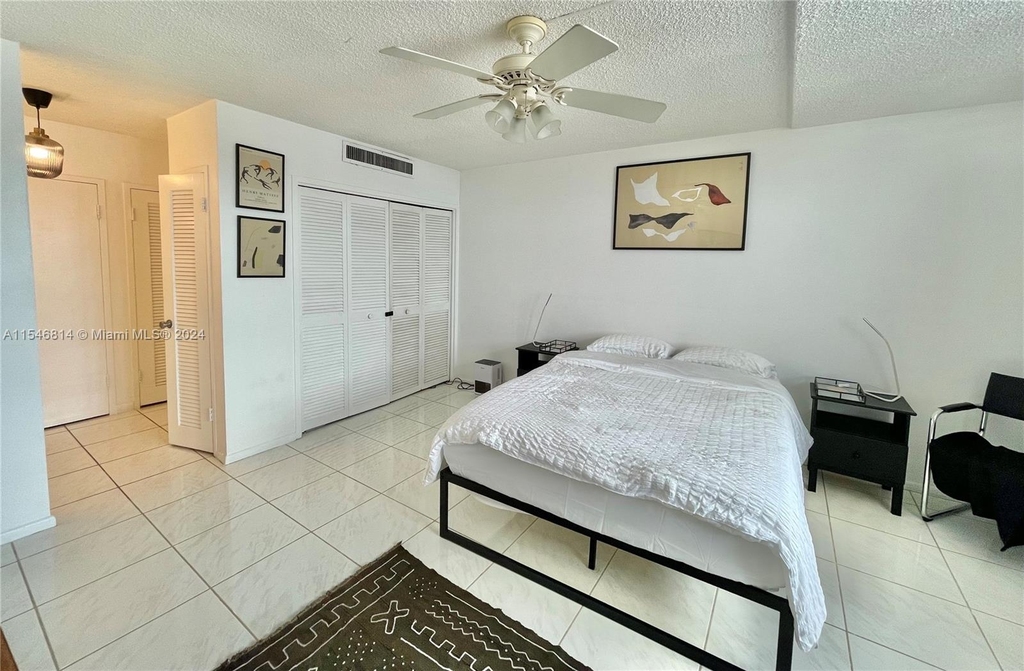 9225 Collins Ave - Photo 14