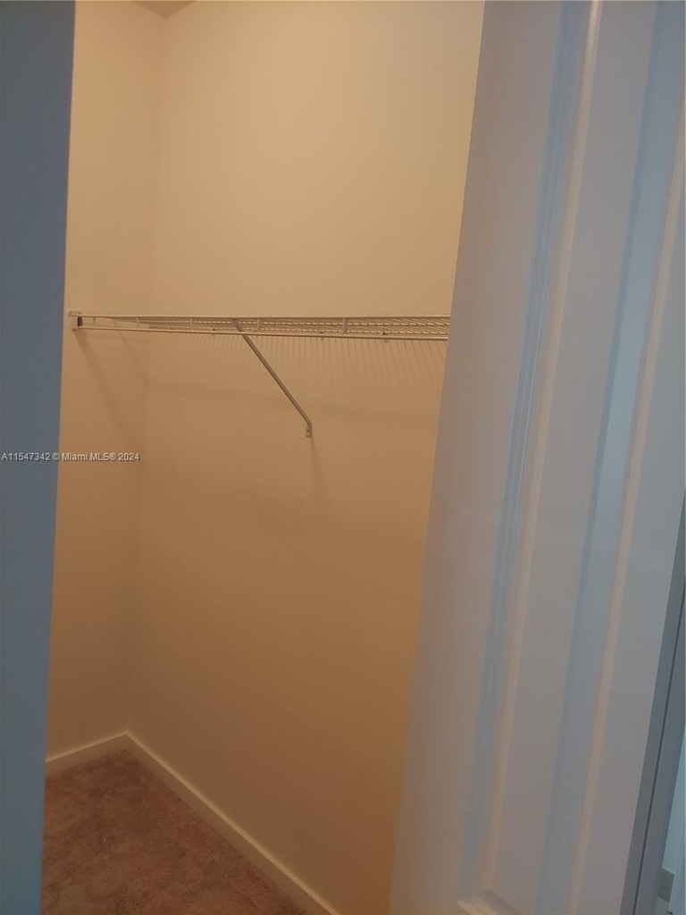 2615 Sw 81st Ter - Photo 2