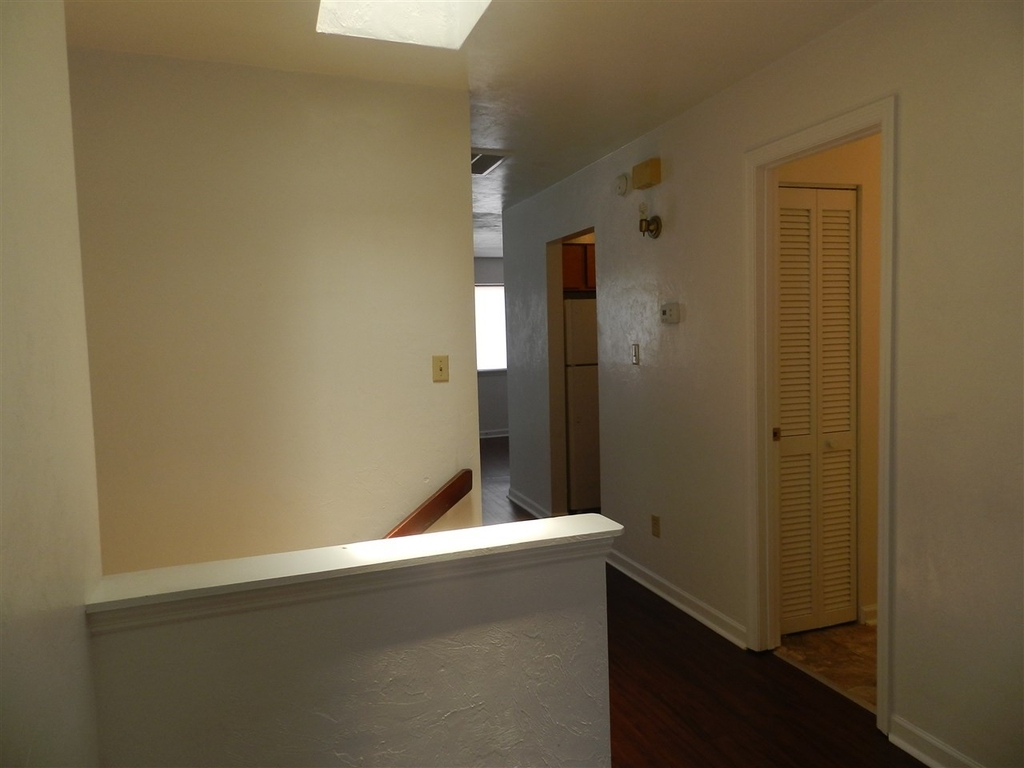 1325 Airport Drive - Photo 17