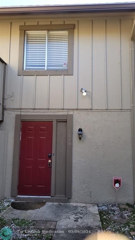 5816 Nw 21st - Photo 2