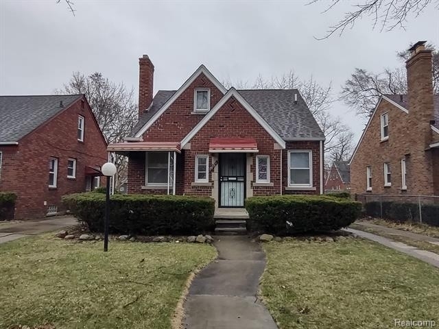 19186 Stansbury Street - Photo 0