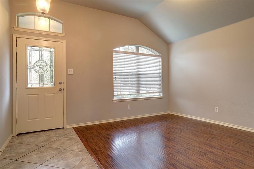 1812 Galena Court - Photo 2