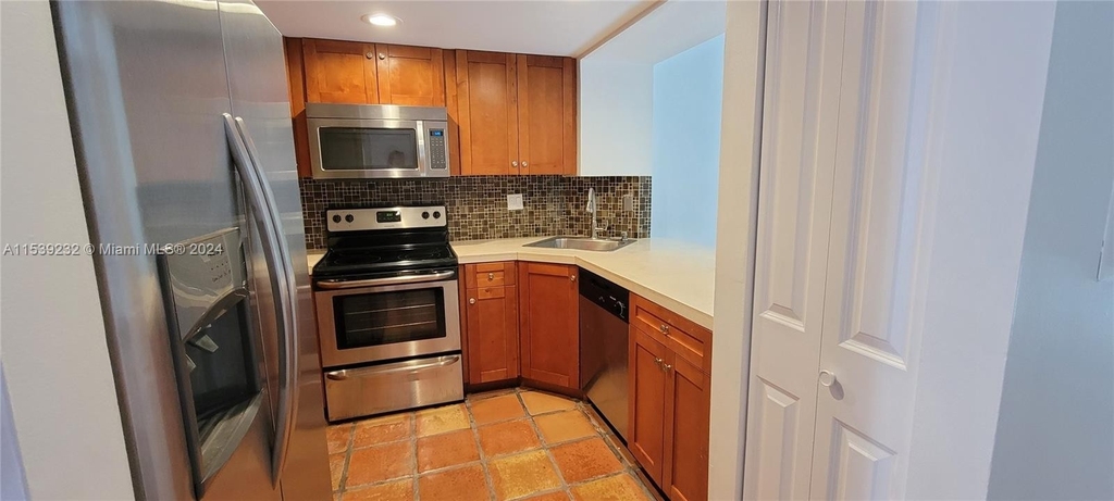 10119 Sw 77th Ct - Photo 30