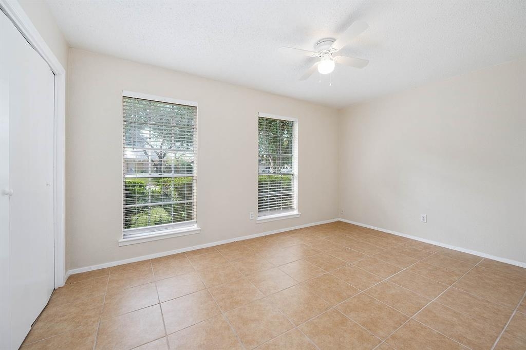 10707 Forest Leaf Drive - Photo 14