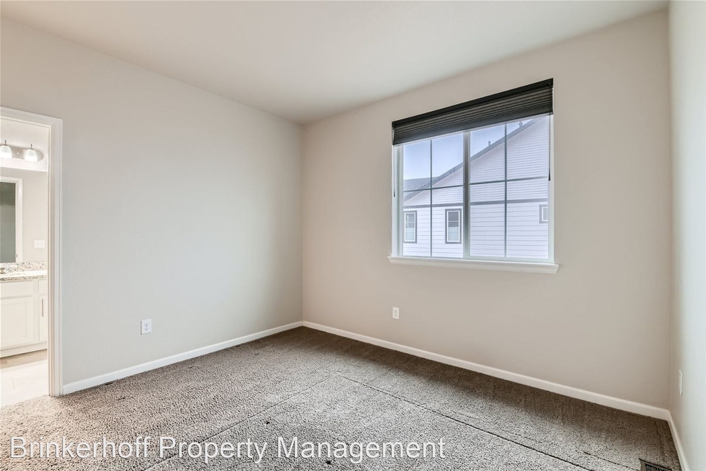 9311 Garnett Way Apt C - Photo 18