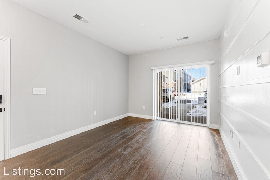 1841 S Dunkirk St #102 - Photo 8