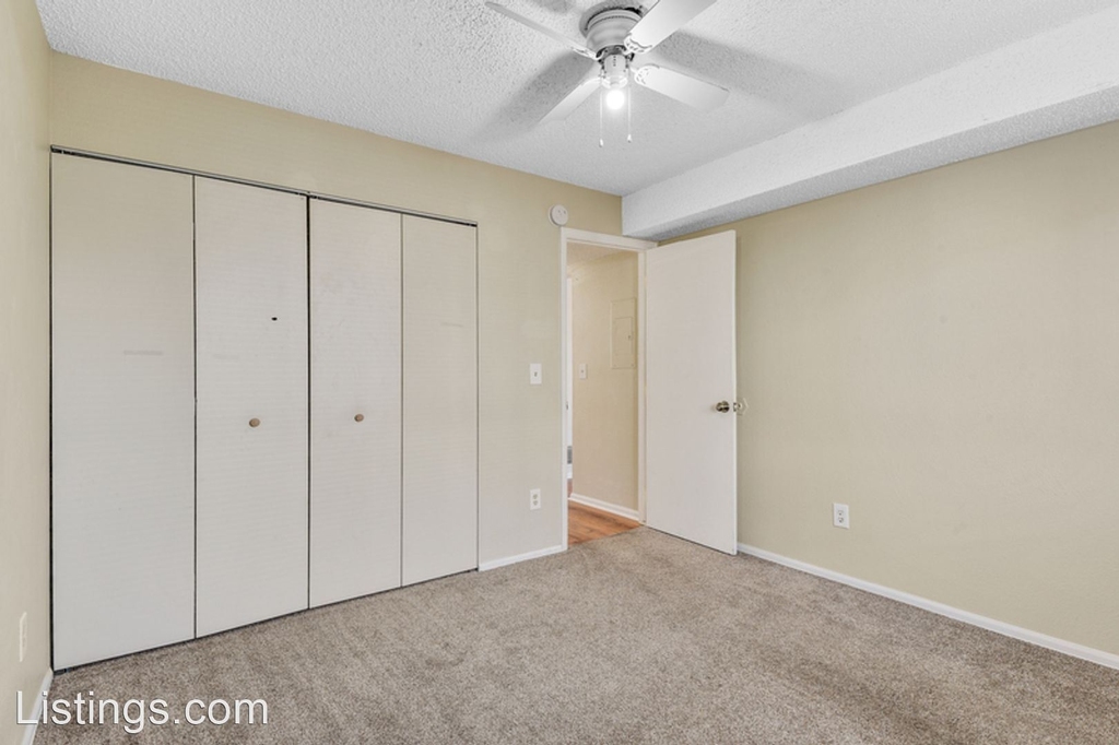 1168 Mazatlan Cir Unit C - Photo 10