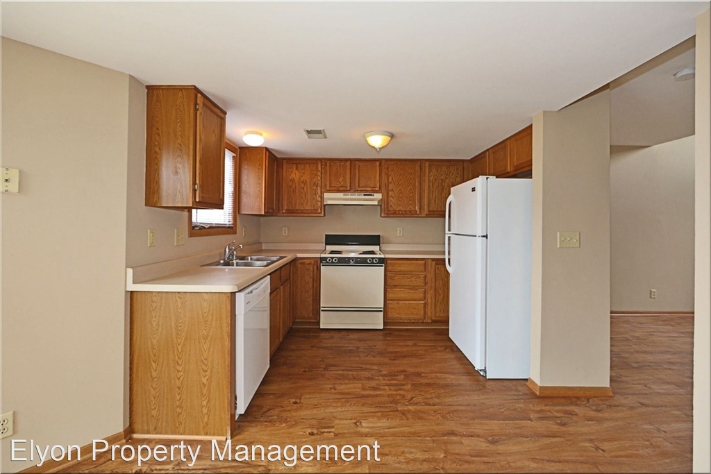 4 Unit At 5509-5515 45th Street - Photo 17