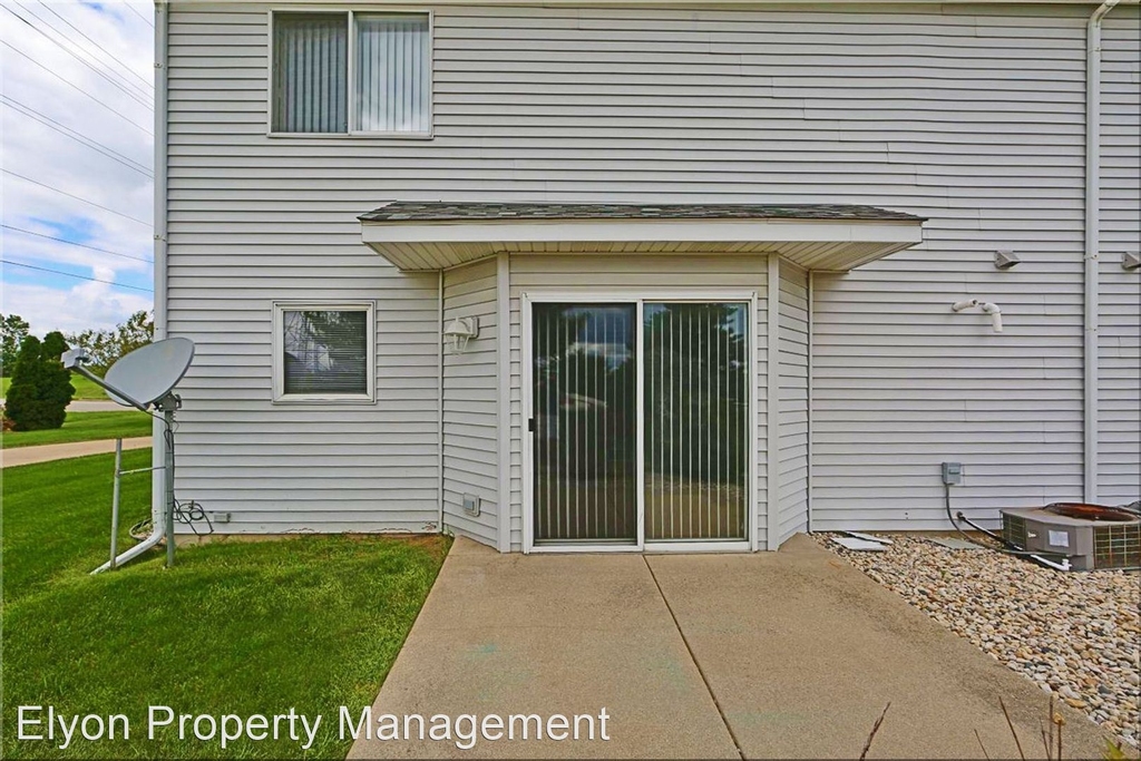 4 Unit At 5509-5515 45th Street - Photo 33