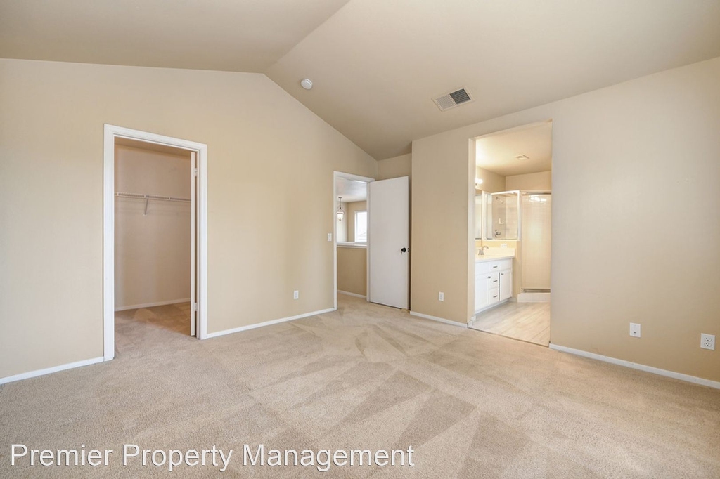 3328 Apollo Cir - Photo 28