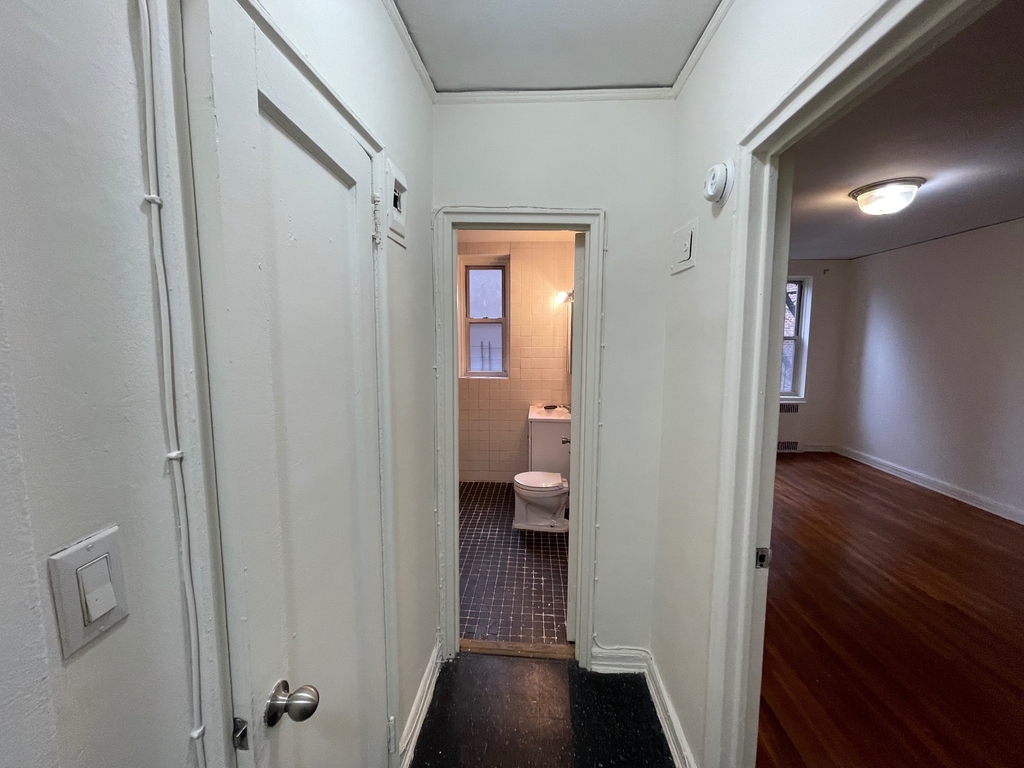 83-43 118th Street - Photo 10