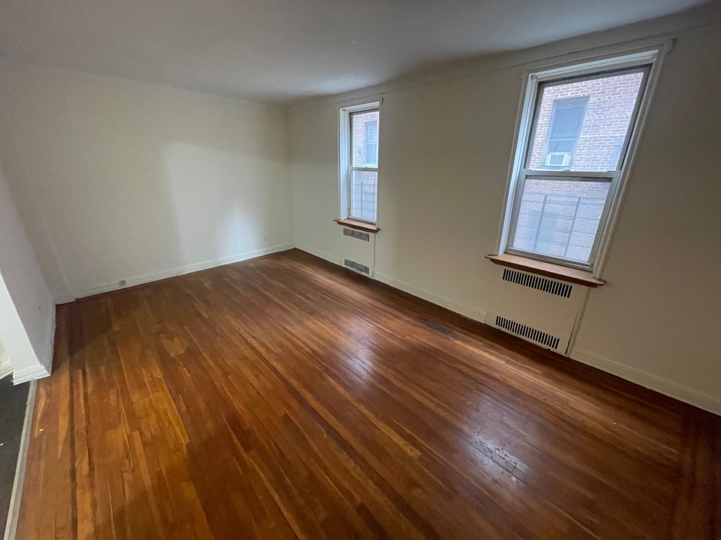 83-43 118th Street - Photo 9