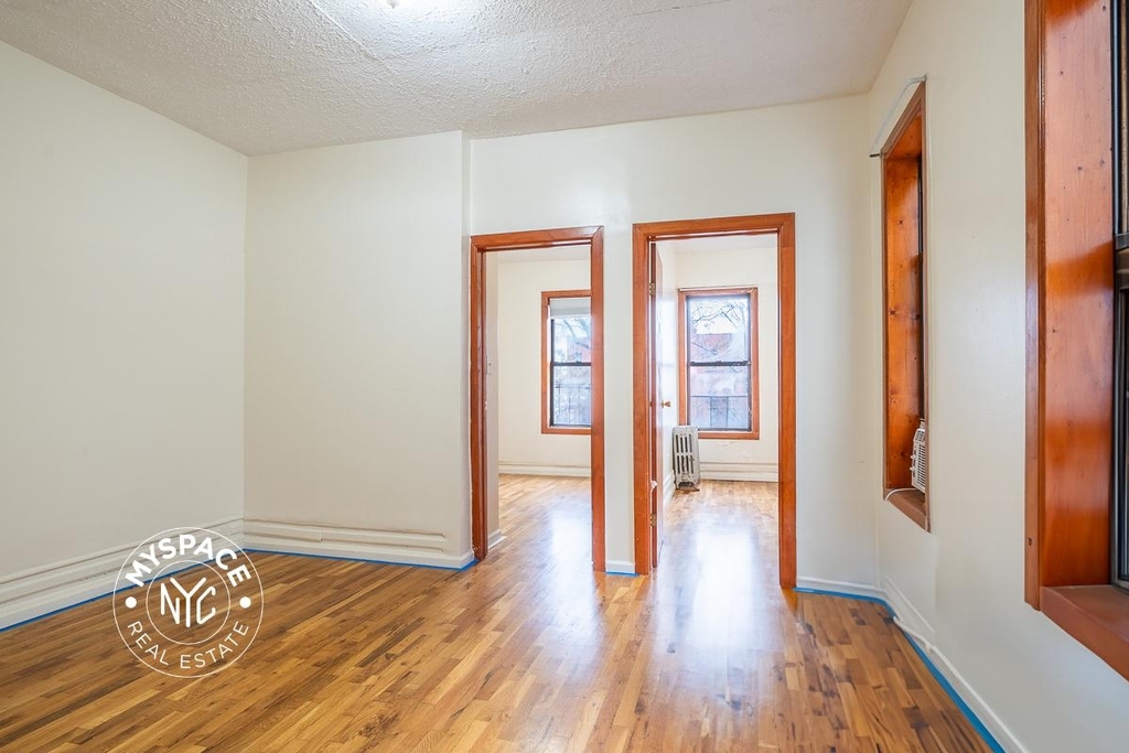 322 Rodney Street - Photo 4