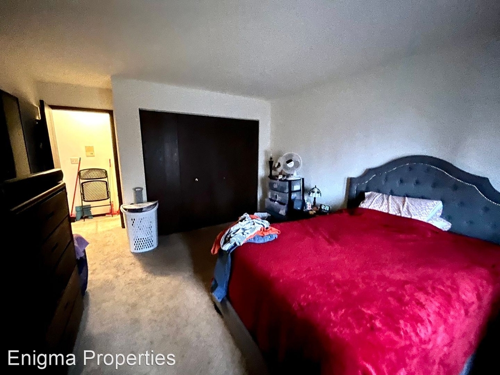11244 W National Ave - Photo 8