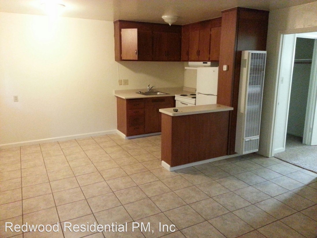 900 Edwards Avenue - Photo 2