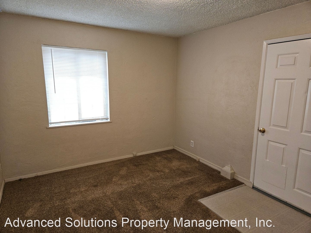 2345 Waldon St. - Photo 3