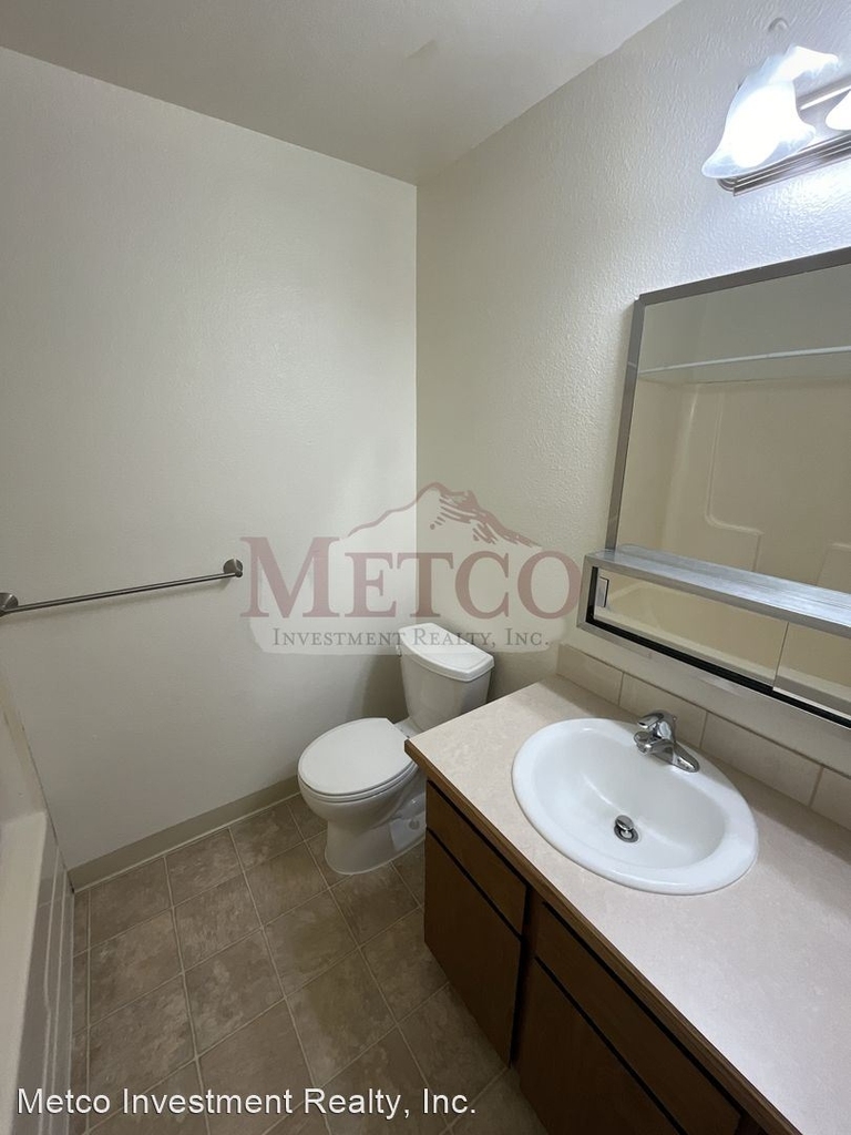 1310 Q Street - Photo 10