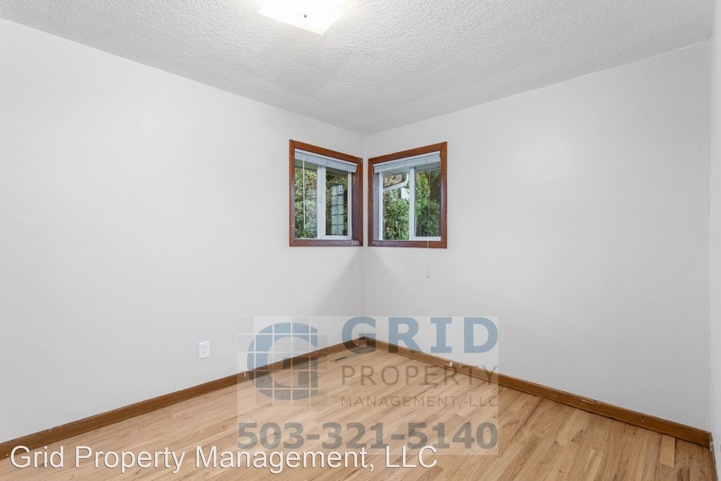 1100 Se 130th Ave - Photo 8