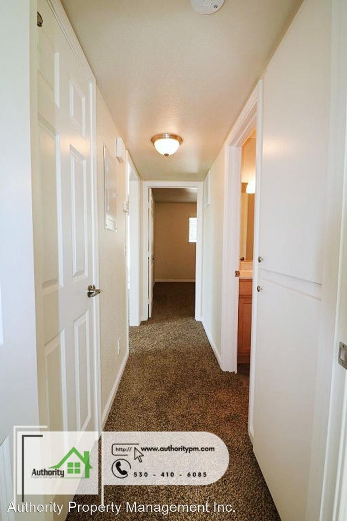 4445 Dogwood Lane - Photo 10