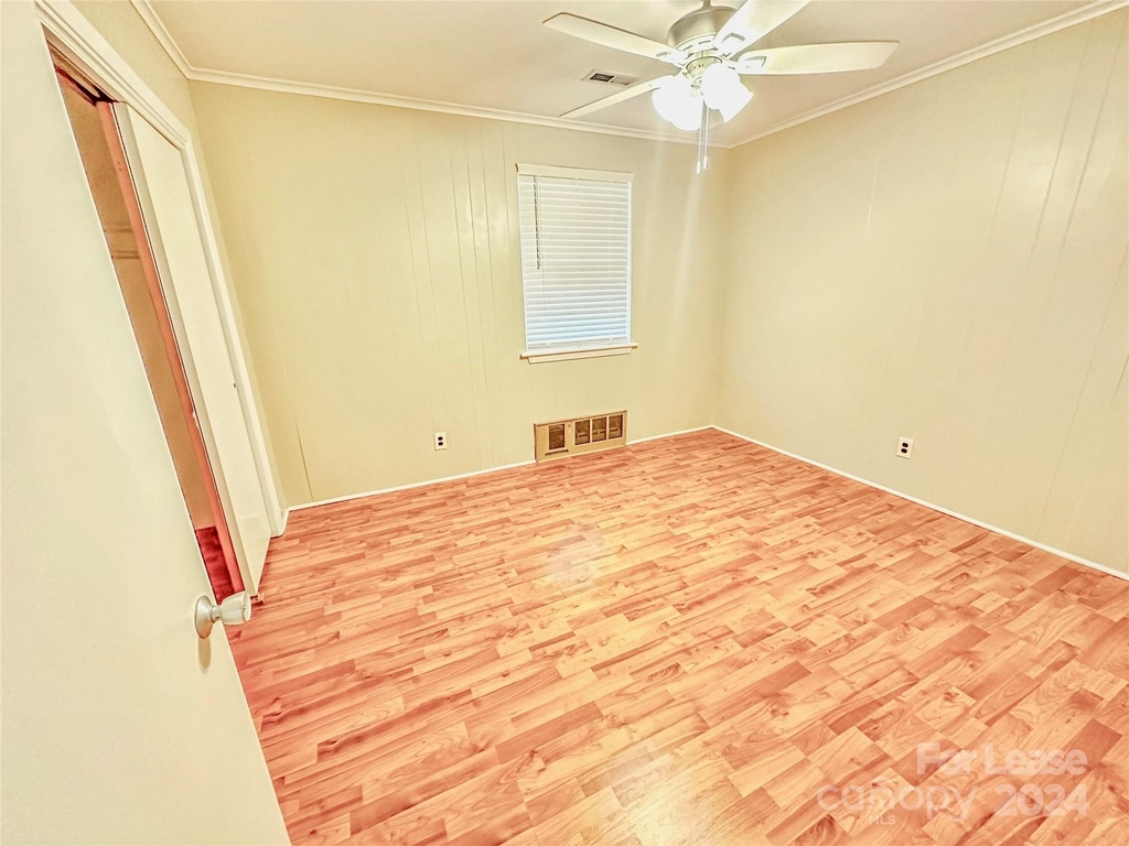 1063 Willow Ridge Lane - Photo 14