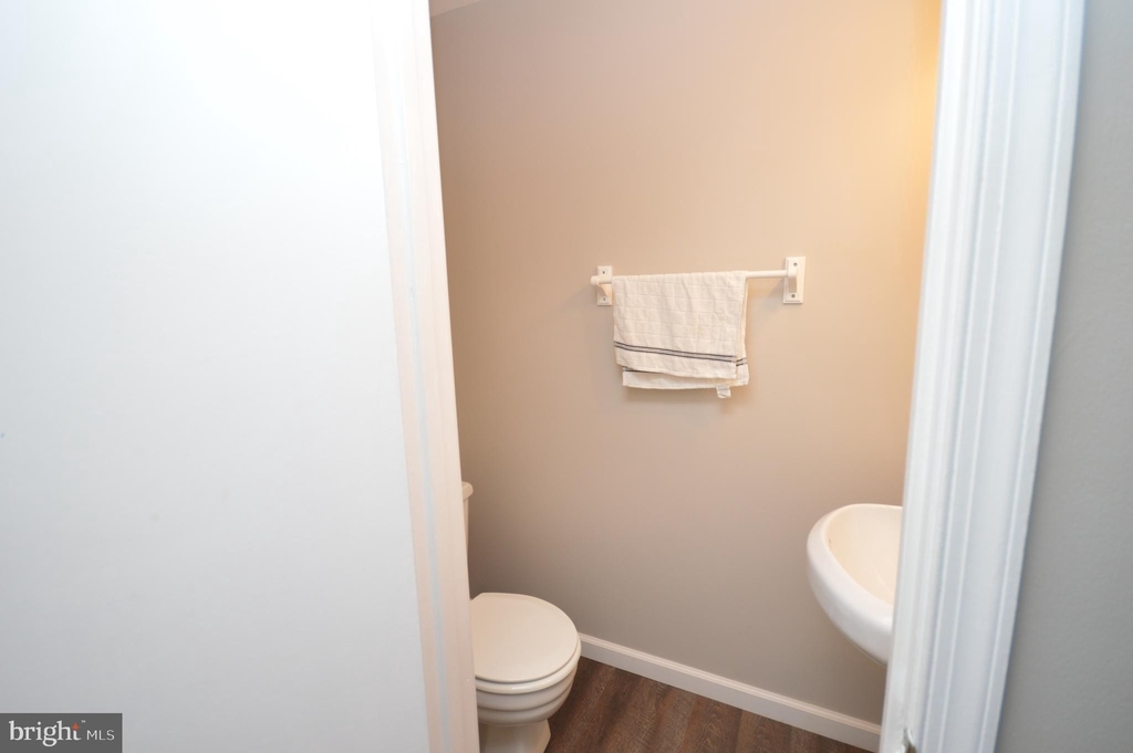 8621 Burnside Court - Photo 20