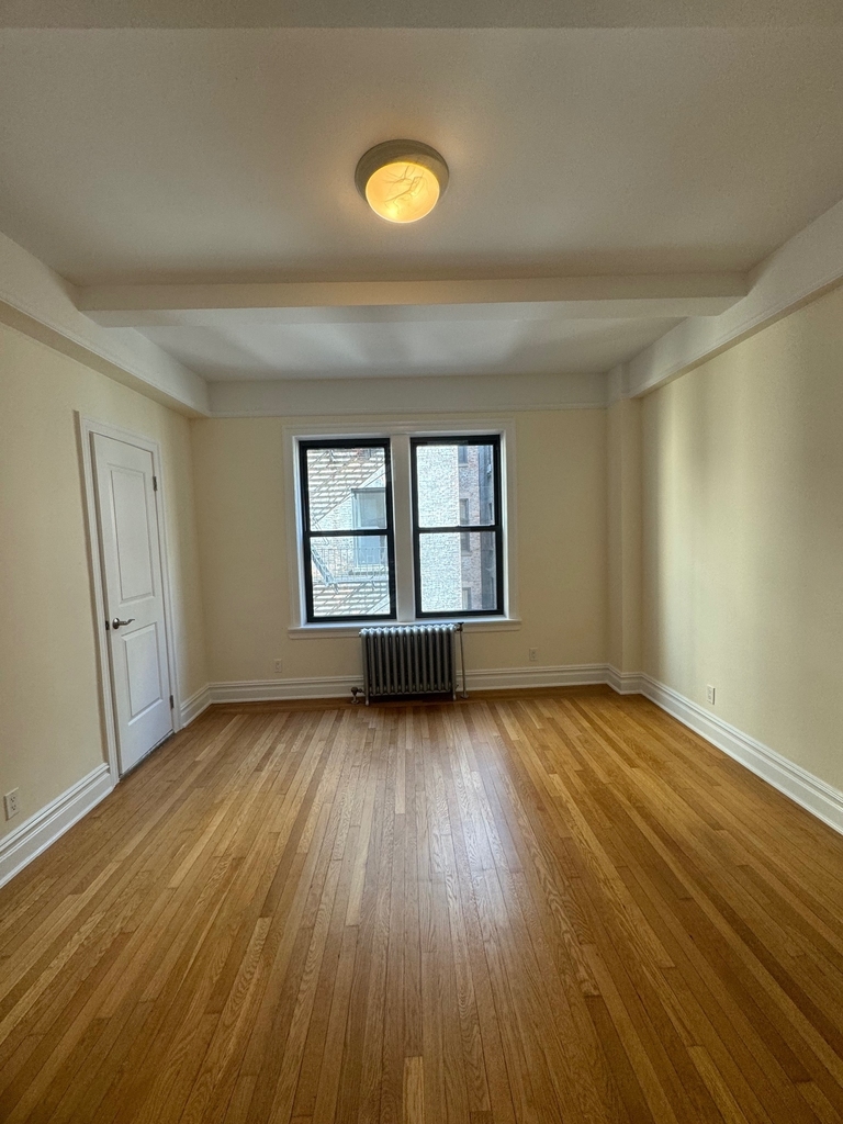 111e 80th street - Photo 5