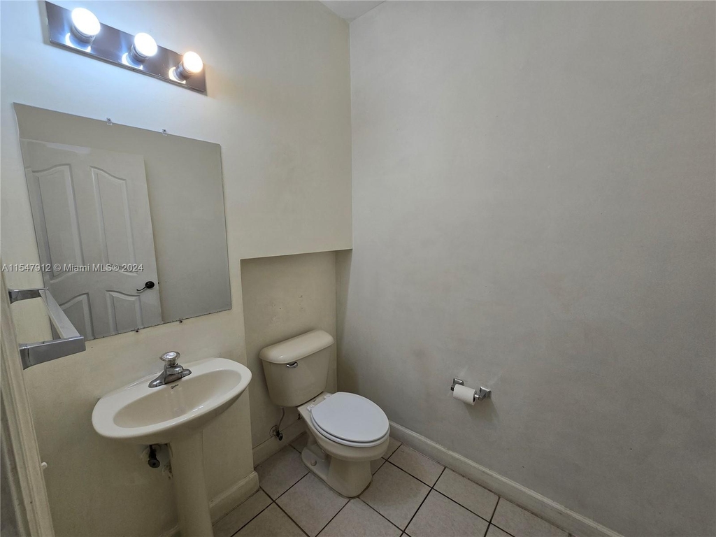 11374 Sw 230th Ter - Photo 25